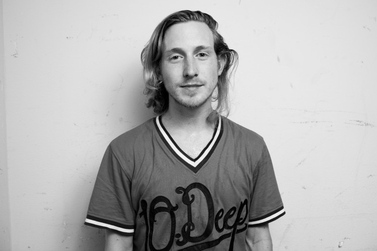 AsherRoth4-747x498