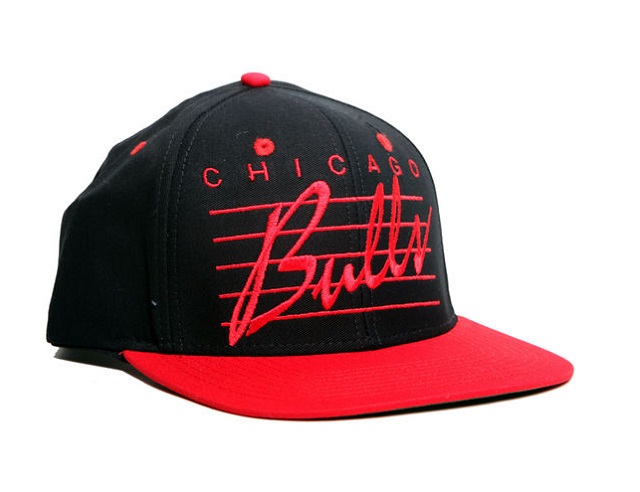 bulls script black front