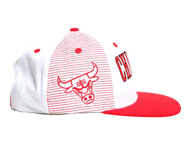 bulls white side 2