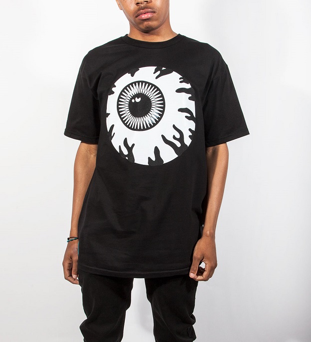 keep watch tee glow blak