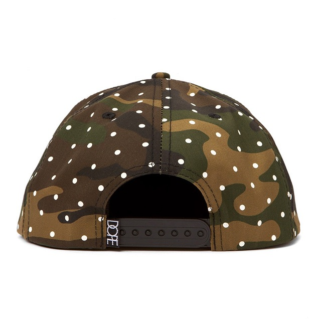 polka_dot_woodland_camo_snapback_hat_back